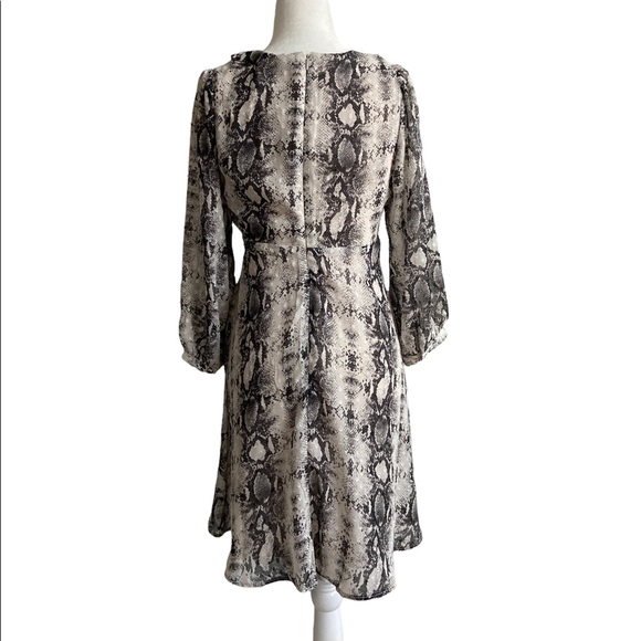 Python Print Dress - Picture 4 of 7